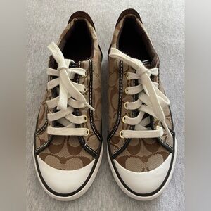 Coach Women’s Size 7 Brown Barrett Lace Up Cloth Sneaker